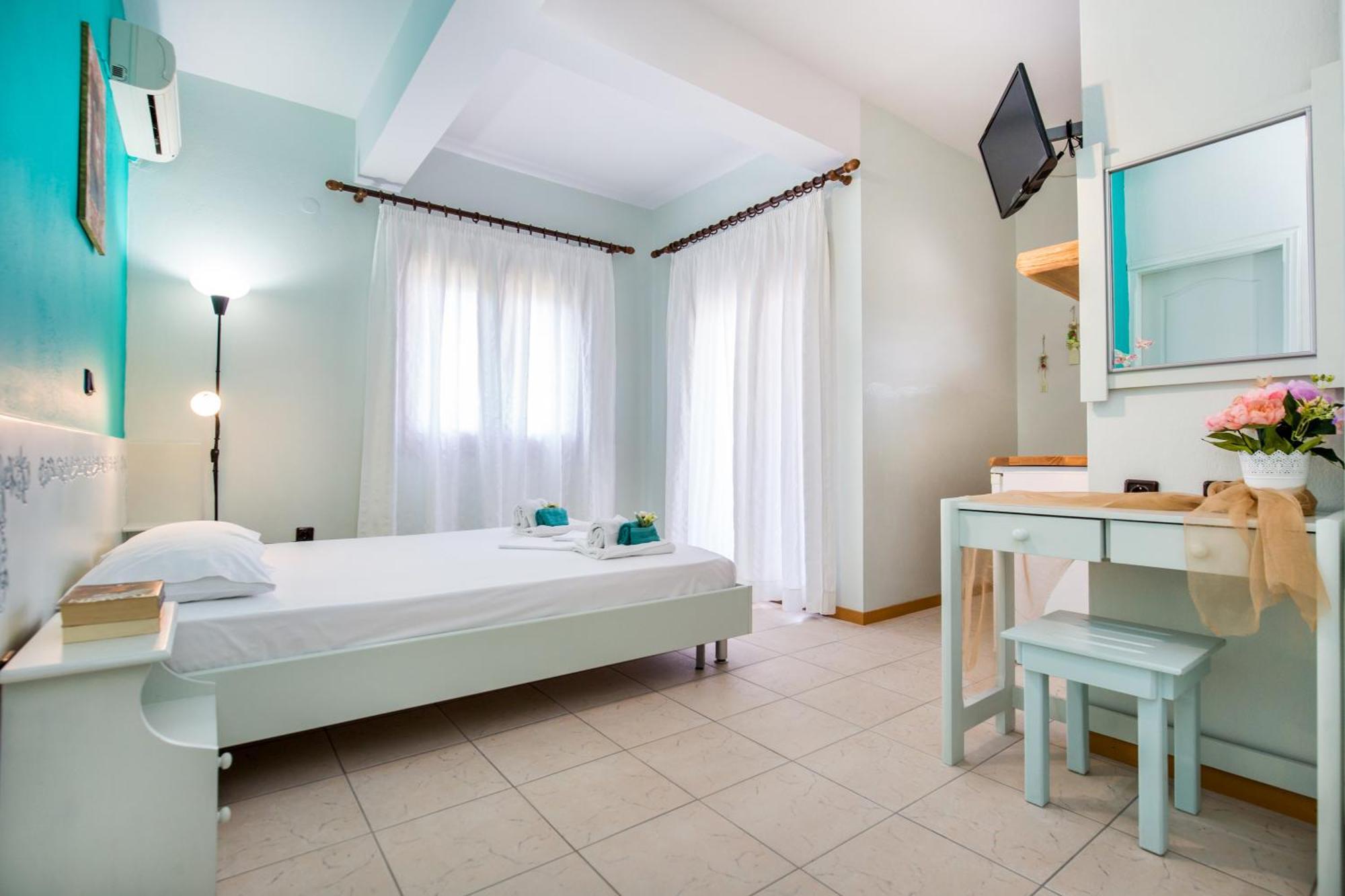 Malandris Studios Skala Marion Room photo